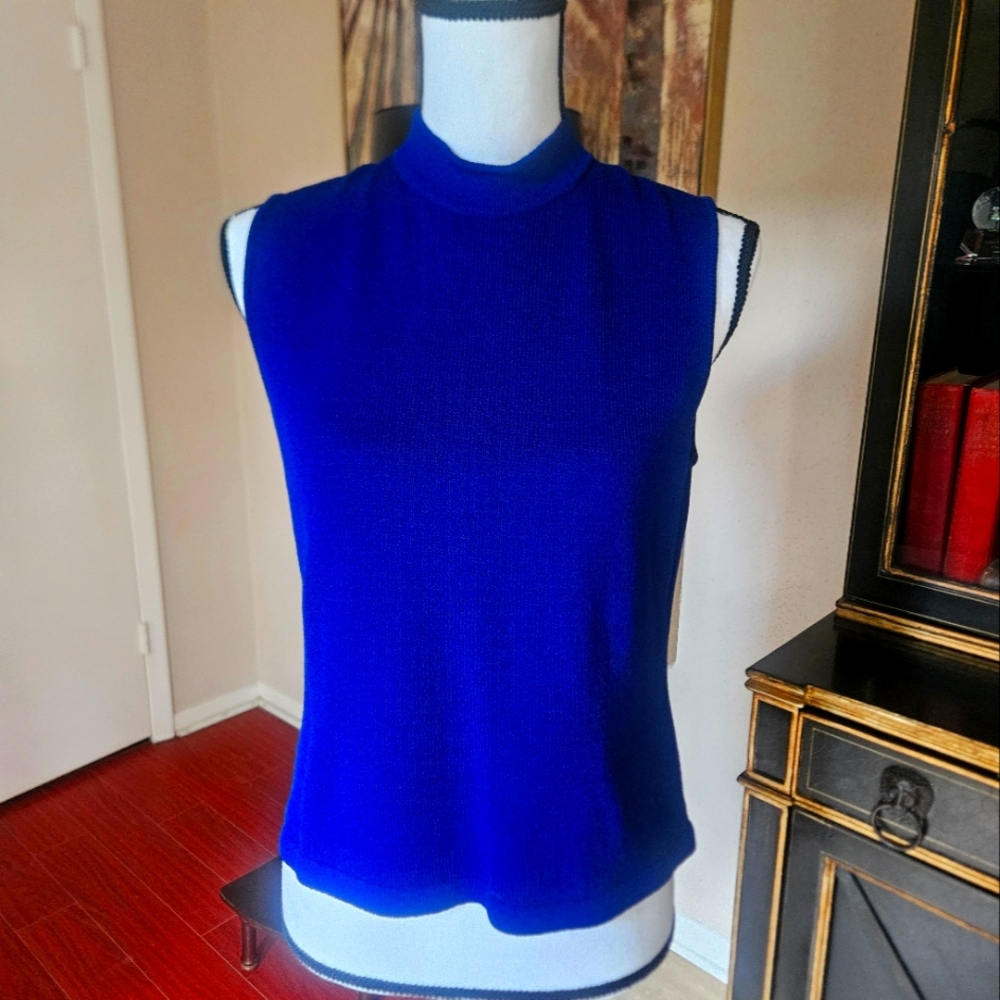 St. John Blue Crew Neck Sweater